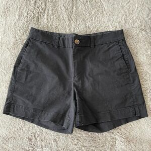 Old Navy Everyday Shorts - Size 6 - EUC